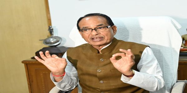 सभी बैंक बहनों को लोन का कवरेज बढ़ाएं, दूरदराज व दुर्गम क्षेत्रों पर भी करें फोकसः शिवराज सिंह