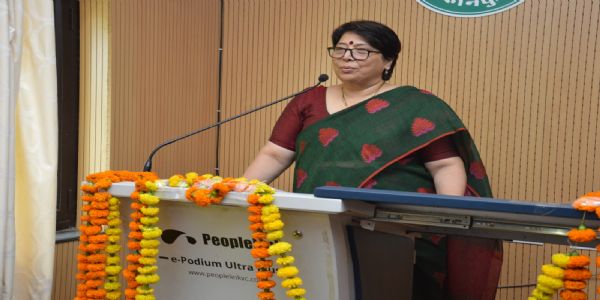 चीनी मिलों में कार्यरत कर्मियों को आधुनिक तकनीक से चीनी निर्माण से दिया जाएगा परीक्षण : सीमा परोहा