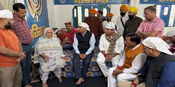 70 साल उपर के बुजुर्गों के हिम केयर से बाहर करना सरकार का अमानवीय फैसला : जयराम ठाकुर