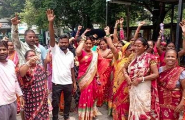 पानी के लिए प्रर्दशन