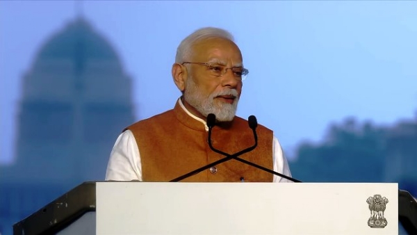 प्रधानमंत्री नरेन्द्र मोदी बुधवार को कर्तव्य पथ पर आयोजित समारोह को संबोधित करते हुए