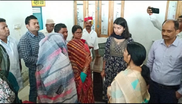 कन्नौज: बाढ़ प्रभावितो को किसी भी चीज का अभाव न होने पाए: रजनी तिवारी