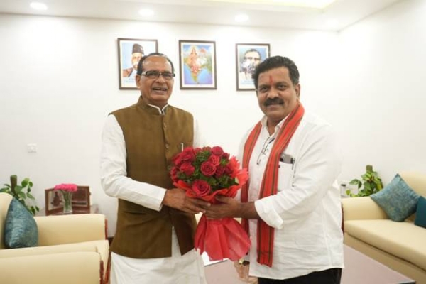 केंद्रीय मंत्री  शिवराज सिंह चौहान से मिले छत्तीसगढ़ के उप मुख्यमंत्री  विजय शर्मा