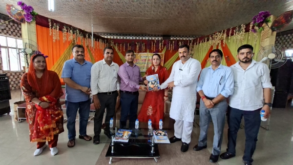 संस्कृत माह पर व्याख्यानमाला एवं वृक्षारोपण का भव्य आयोजन