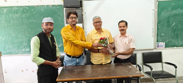 साहित्य और समाज, दोनों को एक-दूसरे की जरूरत: प्रोफेसर राजवंत राव*