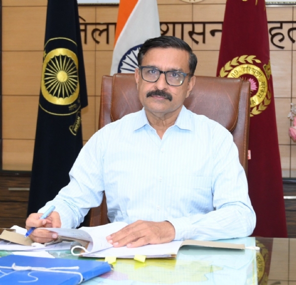 फोटो कैप्शन 7आरटीके2 : फाइल फोटो उपायुक्त धमेन्द्र सिंह -------