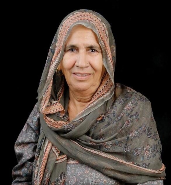 गांव पेगां की सरपंच रतनी देवी।