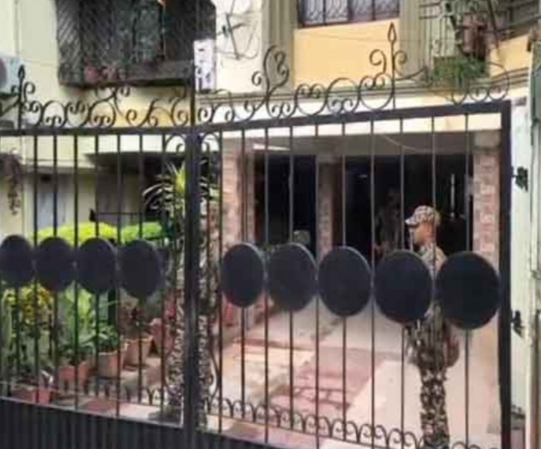 छापेमारी की तस्वीर