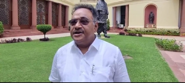 समिक भट्टाचार्य पश्चिम बंगाल भाजपा प्रमुख और सांसद