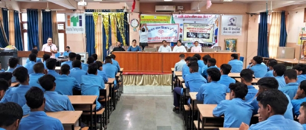 आईटीआई मंडी नशे पर एक दिवसीय जागरूकता कैंप आयोजित।