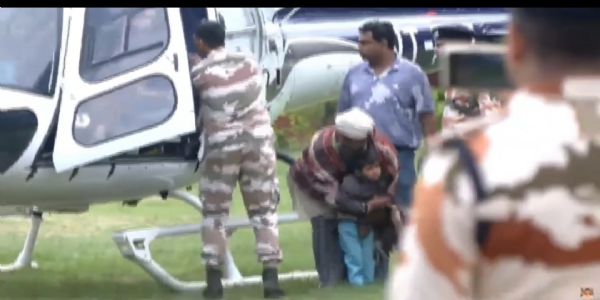 उत्तरकाशी के धराली में रेस्क्यू ऑपरेशन युद्धस्तर पर जारी, गुरुवार को अभीतक सुरक्षित बचाए गए 43 लोग