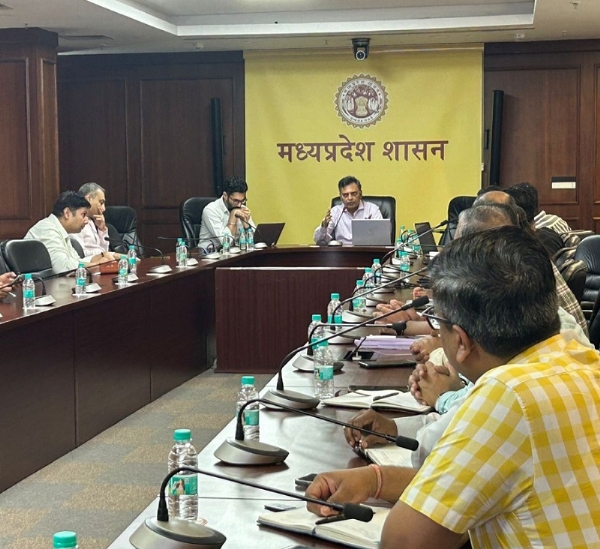 दिल्ली में मप्र के सरकारी भवनों के सोलराइजेशन के लिए हुई प्री-बिड मीटिंग