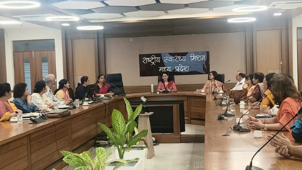 एनएचएम कार्यालय में उच्चस्तरीय बैठक
