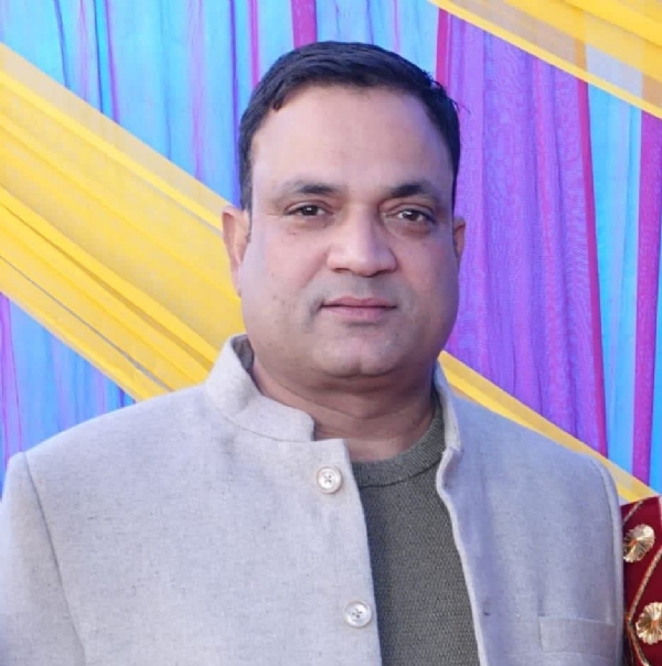 नरेश ठाकुर