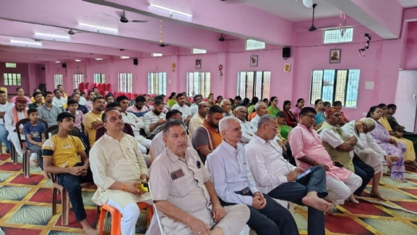 कार्यक्रम में उपस्थित जन