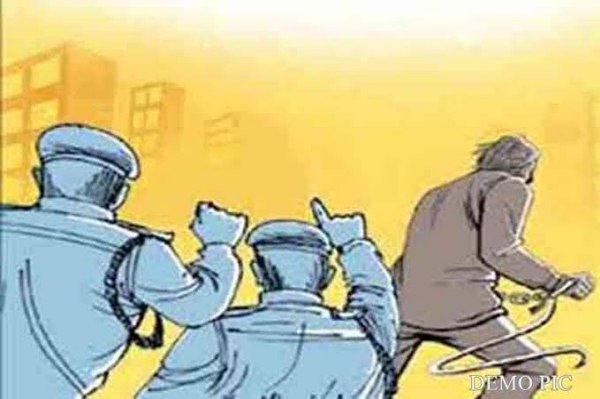 बंदी पुलिस अभिरक्षा से फरार