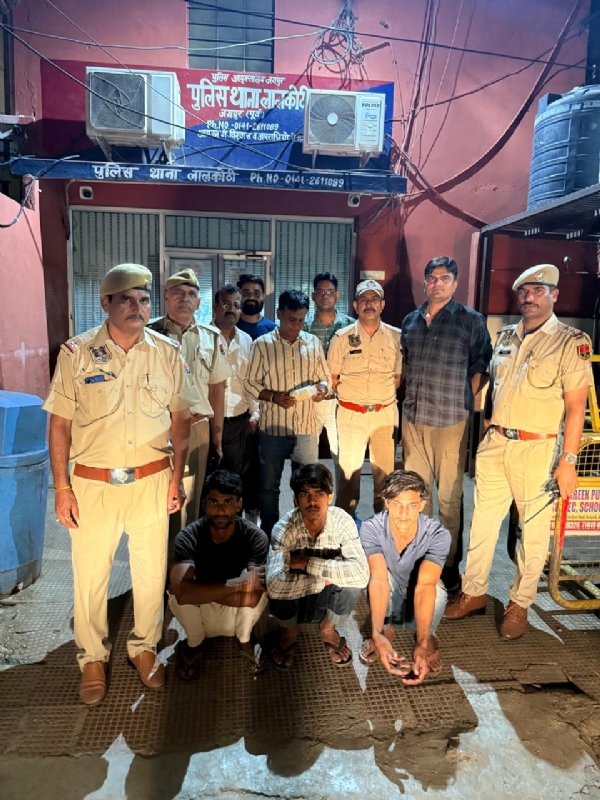 मिलावटखोरों पर कसा शिकंजा: नकली पनीर को दुकानों पर सप्लाई करने वाले तीन सप्लायर गिरफ्तार