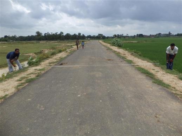 बिहार की ग्रामीणों सड़कों की फोटो