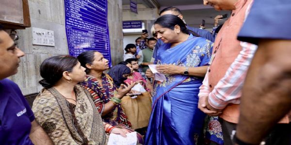 (अपडेट) मुख्यमंत्री ने किया इहबास अस्पताल का निरीक्षण, नई बिल्डिंग निर्माण के जल्द शुरू करने की घोषणा