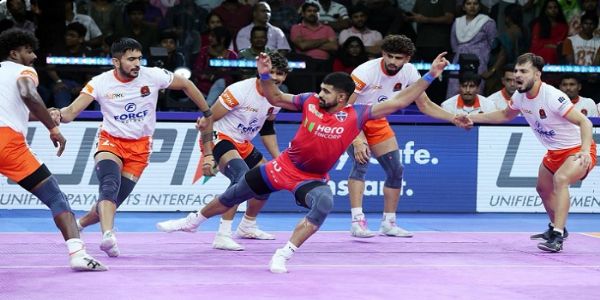 पीकेएल-12 : पुनेरी पल्टन ने यूपी योद्धाज पर 43-32 से दर्ज की जीत, अंक तालिका में शीर्ष पर पहुंची