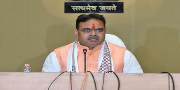 मुख्यमंत्री की नेपाल में फंसे राजस्थानियों से भारतीय दूतावास के संपर्क में रहने की अपील की