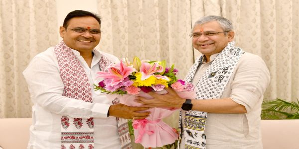 मुख्यमंत्री भजनलाल शर्मा से केन्द्रीय रेल मंत्री अश्विनी वैष्णव की शिष्टाचार भेंट