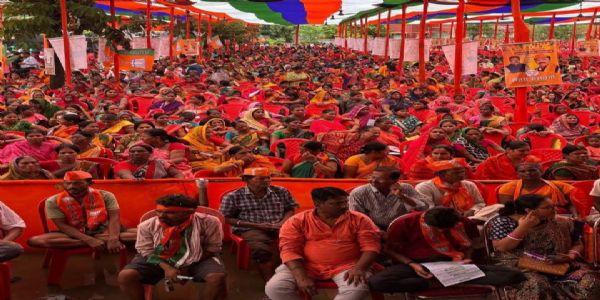 दरभंगा नगर में एनडीए कार्यकर्ता सम्मेलन में केंद्र-राज्य योजनाओं का संदेश जनता तक पहुंचाने पर जोर