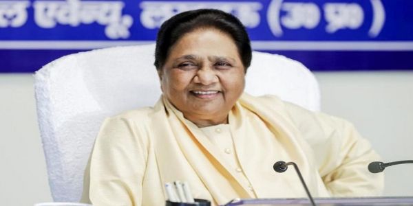 मायावती ने गौतमबुद्ध पार्क में केयर सेंटर निर्माण न करने पर यूपी सरकार का किया धन्यवाद
