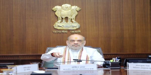 अब देश के 13 हवाई अड्डों पर मिलेगी 30 सेकंड में इमीग्रेशन सुविधा : अमित शाह