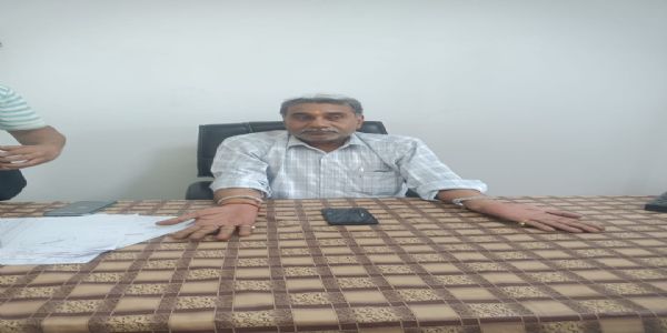 जबलपुरः लोकायुक्त टीम ने सहायक यंत्री को रिश्वत लेते दबोचा