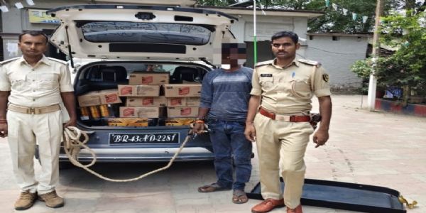 कटिहार पुलिस ने 176.4 लीटर विदेशी शराब के साथ एक तस्कर को किया गिरफ्तार