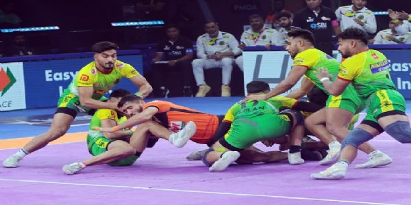 पीकेएल 12 : पटना की धमाकेदार वापसी बेकार, आखिरी पलों में यू मुंबा की 1 अंक से जीत
