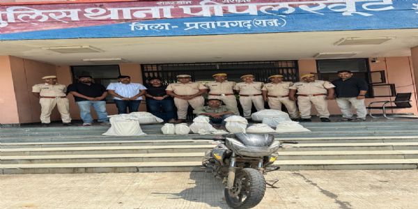 50 करोड़ की एमडी ड्रग फैक्ट्री का भंडाफोड़ : 25 हजार का इनामी मोस्ट वांटेड तस्कर जम्मु लाला गिरफ्तार