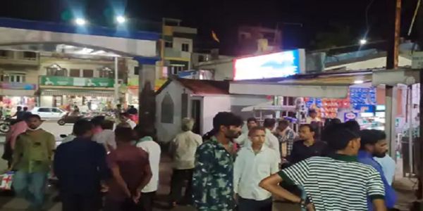 धारः तलाई में नहाते समय डूबने से दो बच्चों समेत तीन लोगों की मौत