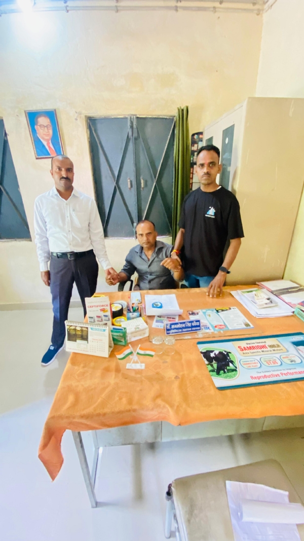 उज्जैन: पशु चिकित्सक 9 हजार की रिश्वत लेते पकड़ाया