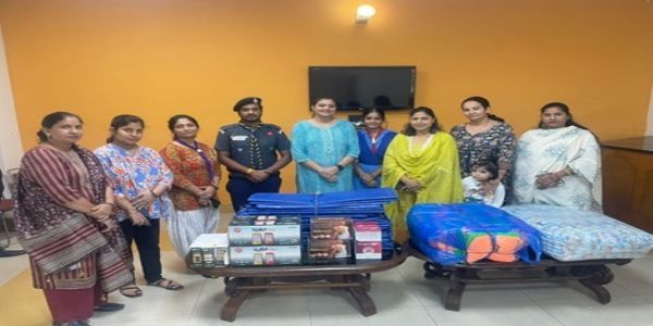 उत्तर रेलवे महिला कल्याण संगठन और भारत स्काउट्स एवं गाइड्स ने बाढ़ पीड़ितों के लिए भेजी राहत सामग्री