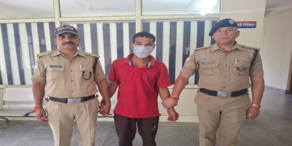पत्नी की हत्या का आरोपित पहुंचा जेल