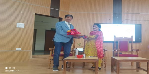 सीएसजेएमयू में शोध लेखन पर हुई चर्चा