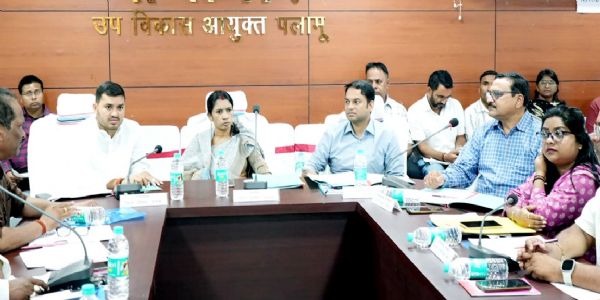 जिला परिषद की सील दुकानों का किराया नहीं देने पर जब्त होंगे सामान