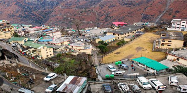 ज्योतिर्मठ मे ड्रेनेज व सीवर निर्माण कार्यों मे जरा सी चूक आपदा को न्योता