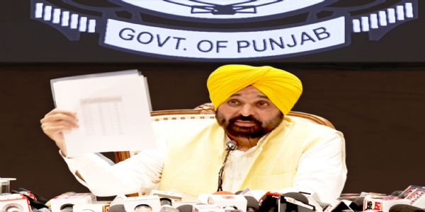 दस दिन में गाद व मलबा मुक्त होंगे बाढ़ प्रभावित गांव : भगवंत मान
