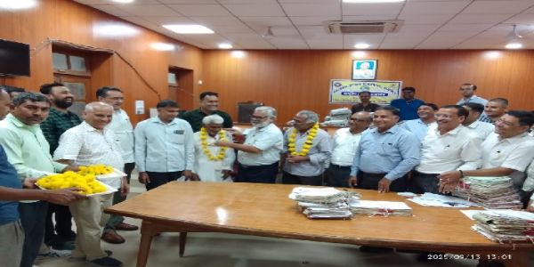 राष्ट्रीय लोक अदालत में दशकों पुराने प्रकरणों का मौके पर ही हुआ निपटारा, उल्लासमय हुआ मंडल परिसर
