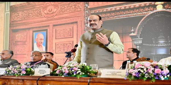 वर्तमान वैश्विक परिदृश्य में भारत का लोकतंत्र और जीवंत संविधान दुनिया के लिए मार्गदर्शक : ओम बिरला