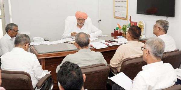 सेवा पखवाड़ा को सफल बनाने के लिए कृषि मंत्री ने अधिकारियों को दिए दिशा-निर्देश