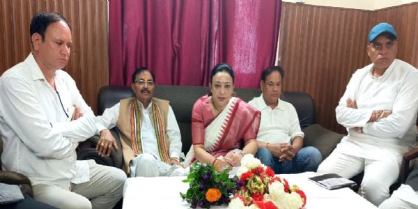 डबल इंजन भ्रष्टाचार में लिप्त, विकास एक जुमला : अनुराधा