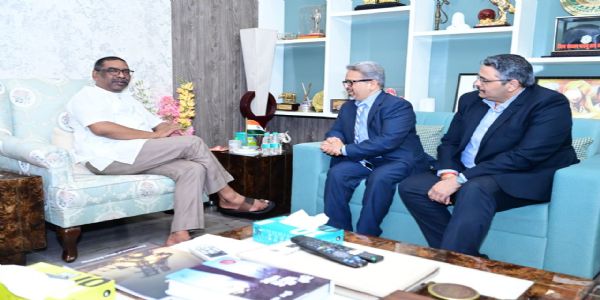 मुख्यमंत्री से टाटा मोटर्स लिमिटेड के प्रतिनिधिमंडल ने की मुलाकात