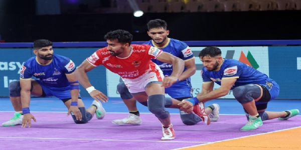 प्रो कबड्डी लीग-12 : पांच सुपर टैकल की बदौलत हरियाणा स्टीलर्स की गुजरात पर जीत