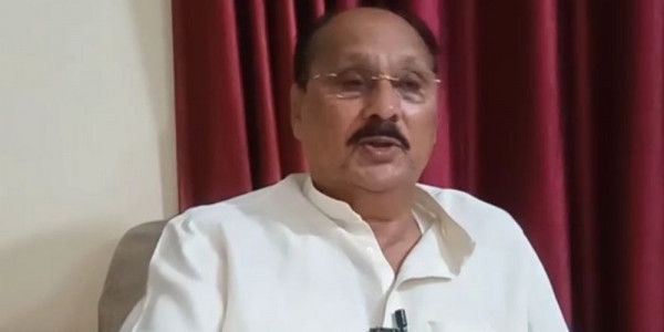 यूपी के आजमगढ़ जिले के सपा विधायक रमाकांत यादव को एक साल की सजा