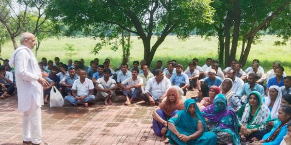 सोनीपत: मुरथल यूनिवर्सिटी के मैस कर्मचारियों की हालत बेहद खराब: आनंद शर्मा