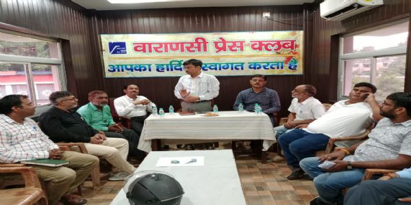 पत्रकारों के हर सहयोग के लिए डाक विभाग सदैव तत्पर: राजीव कुमार